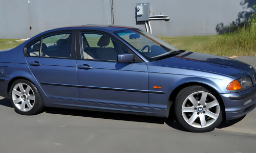 BMW 325i #16