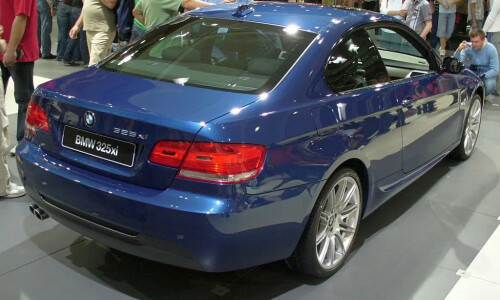 BMW 325xi #4