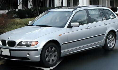 BMW 325xi #11