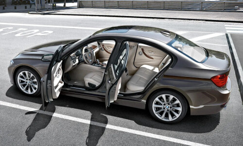 BMW 328i #7