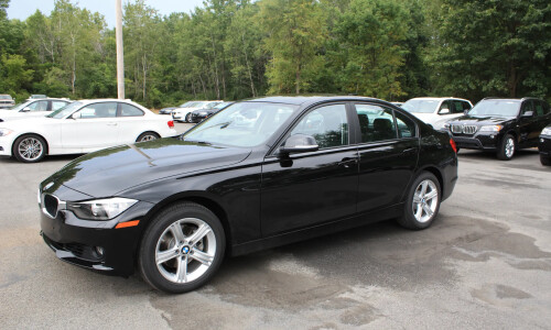 BMW 328i #8
