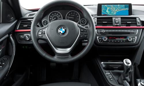 BMW 328i #12