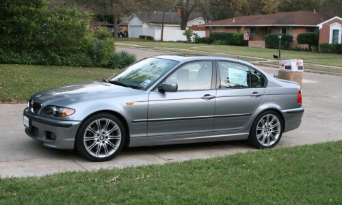 BMW 330i #10