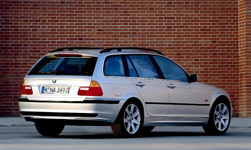 BMW 330xi Touring #1