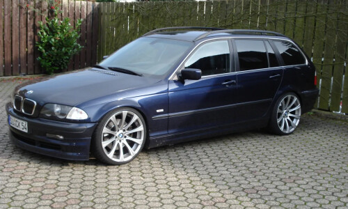 BMW 330xi Touring #5