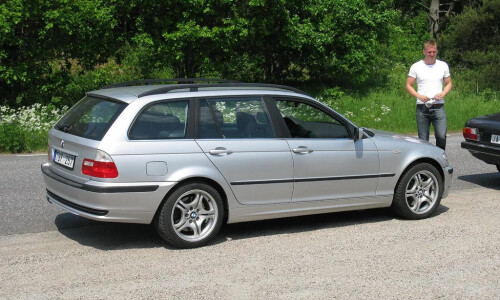 BMW 330xi Touring #7