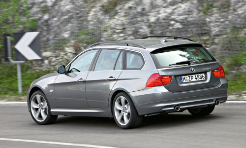 BMW 330xi Touring #11