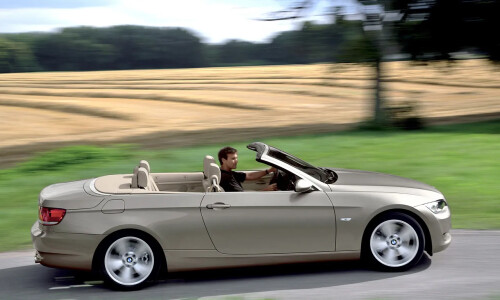 BMW 335i Cabrio #8