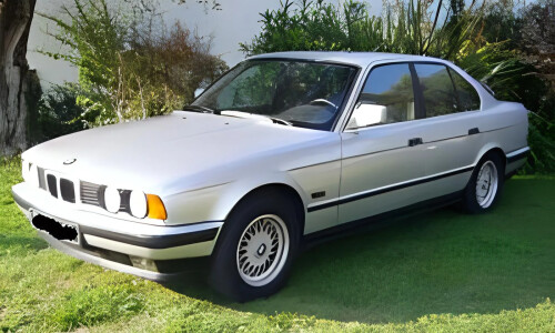 BMW 520i #9