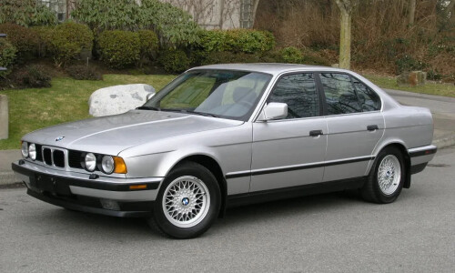 BMW 520i #12