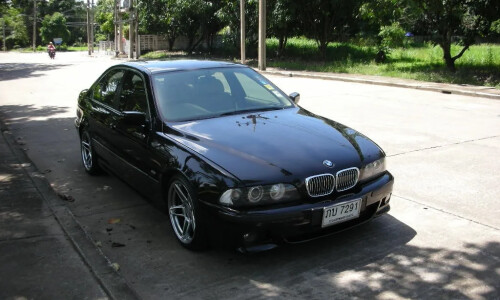 BMW 523i #1