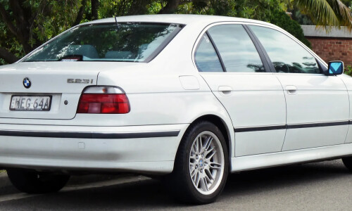 BMW 523i #6
