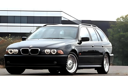BMW 525i Touring #11