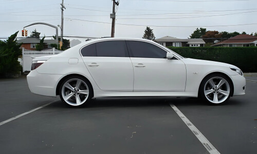 BMW 530i #6