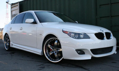 BMW 530i #10