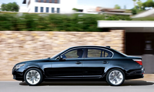 BMW 530i #11