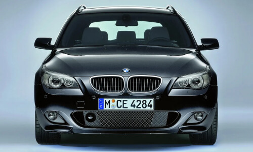 BMW 530i Touring #9