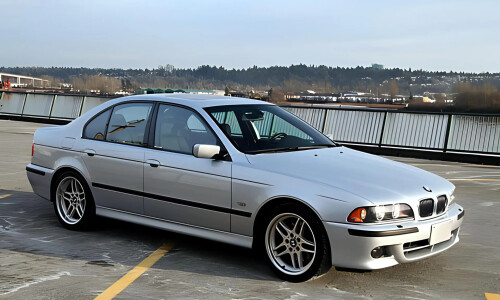 BMW 540i #11