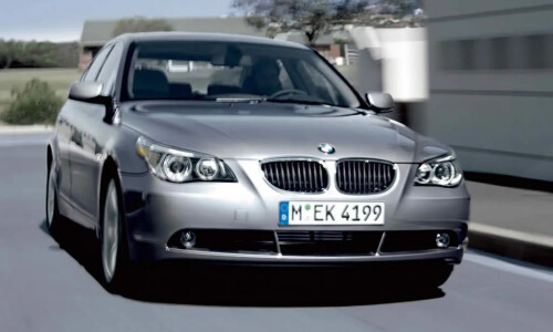 BMW 550i #10