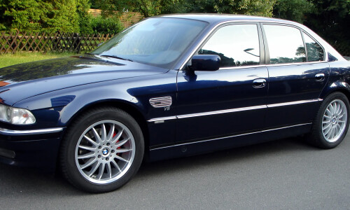 BMW 740 #2