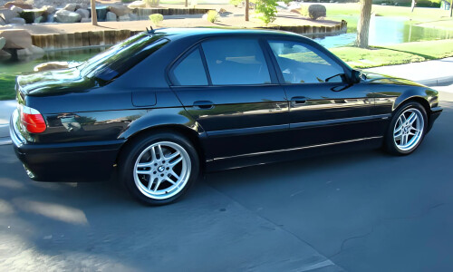 BMW 740 #14