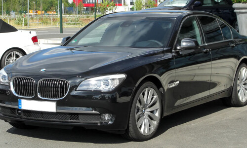 BMW 740d #4