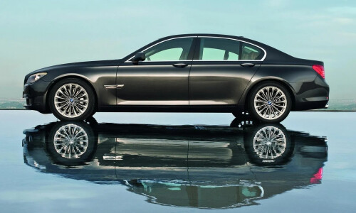BMW 740d #7