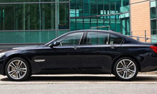 BMW 740d #14