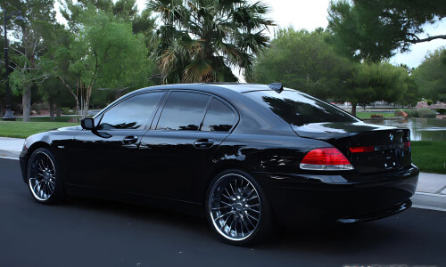 BMW 745 #5