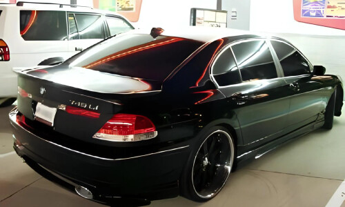 BMW 745 #9