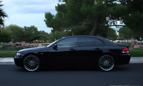 BMW 745 #14