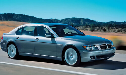 BMW 745d #5