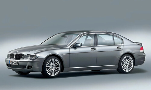 BMW 745d #8