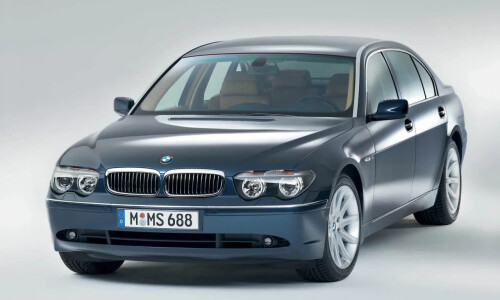 BMW 745d #16