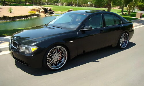 BMW 745i #2