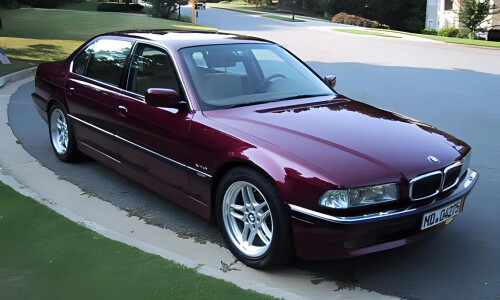 BMW 750 #6