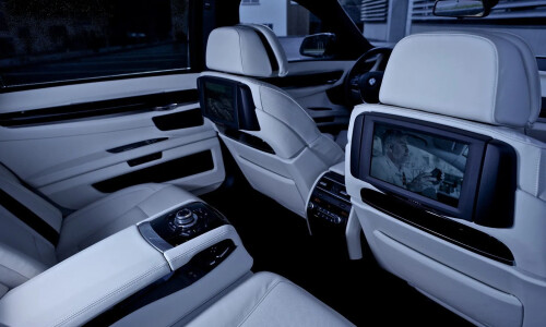 BMW 760 #11