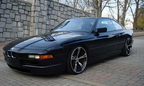 BMW 850CSI #7