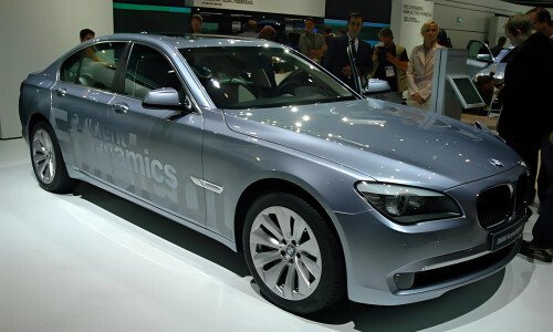 BMW ActiveHybrid 7 #11