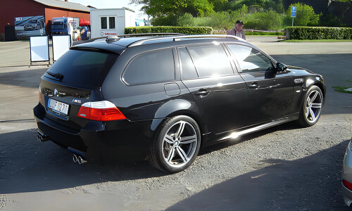 BMW M5 Touring #7