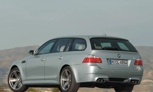 BMW M5 Touring #12