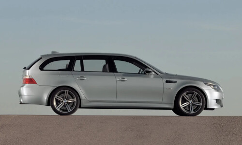 BMW M5 Touring #13