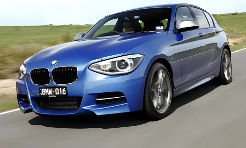BMW X1 M135i #12