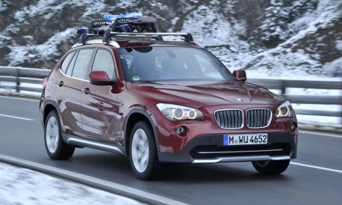 BMW X1 xDrive28i #1