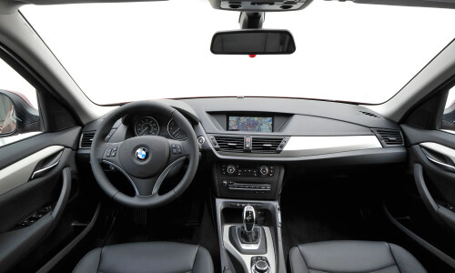 BMW X1 xDrive28i #4