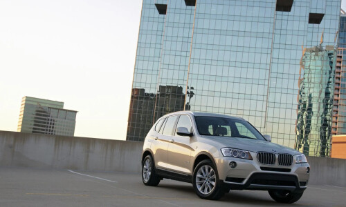BMW X3 sDrive18d #9