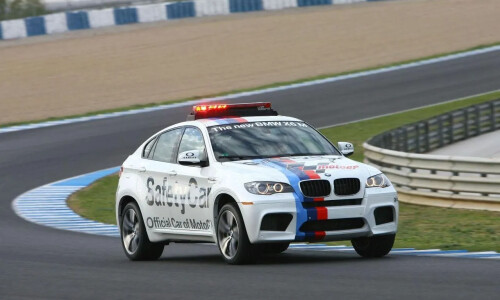 BMW X6 M #8