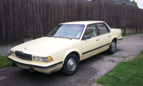 Buick Century #10