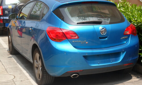 Buick Excelle XT #6