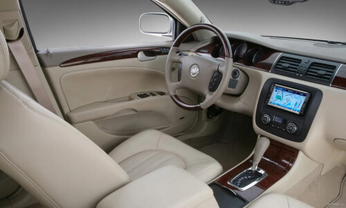 Buick Lucerne #4